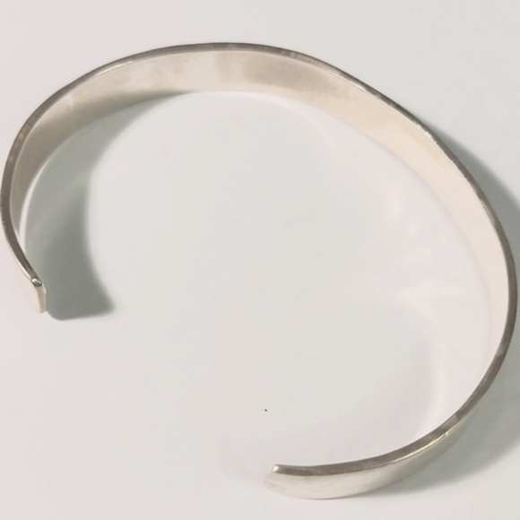 1950'S Mexican Hallmarked Sterling Silver Bracelet - Picture 7 of 15